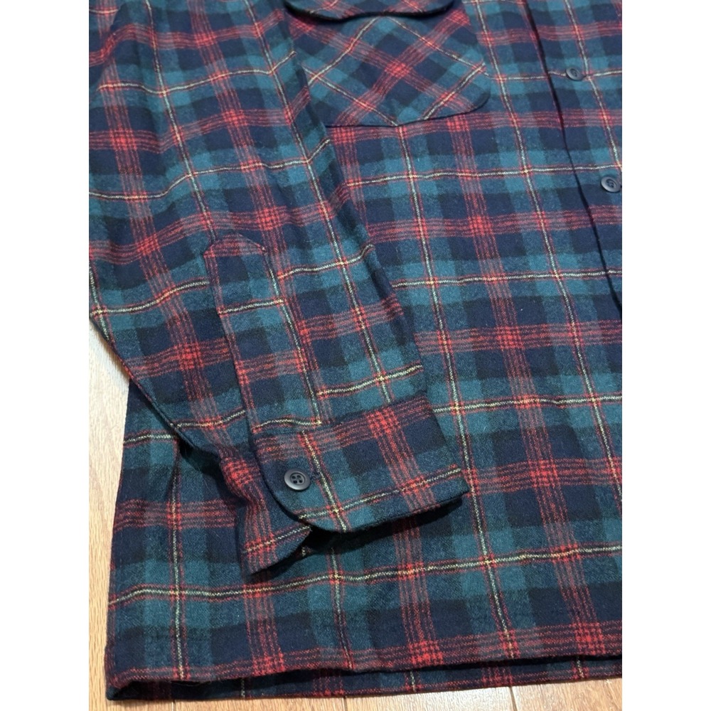 Vintage EUC Pendleton Board Shirt Loop Collar Mens XL Plaid Wool USA - Picture 4 of 10